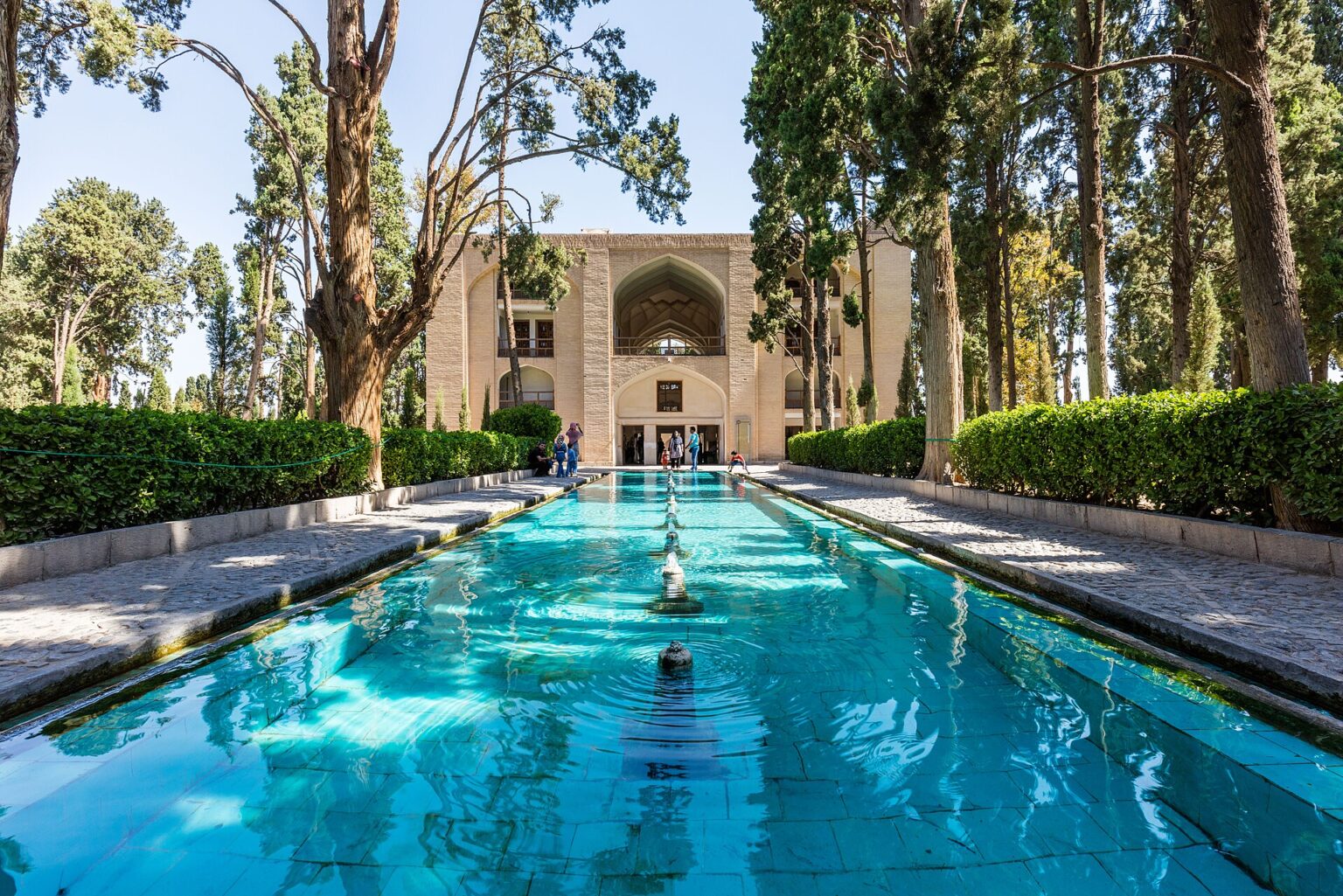 Water channels and cypresses at Fin Garden, Kashan, one of the Persian gardens that inspire Pardis